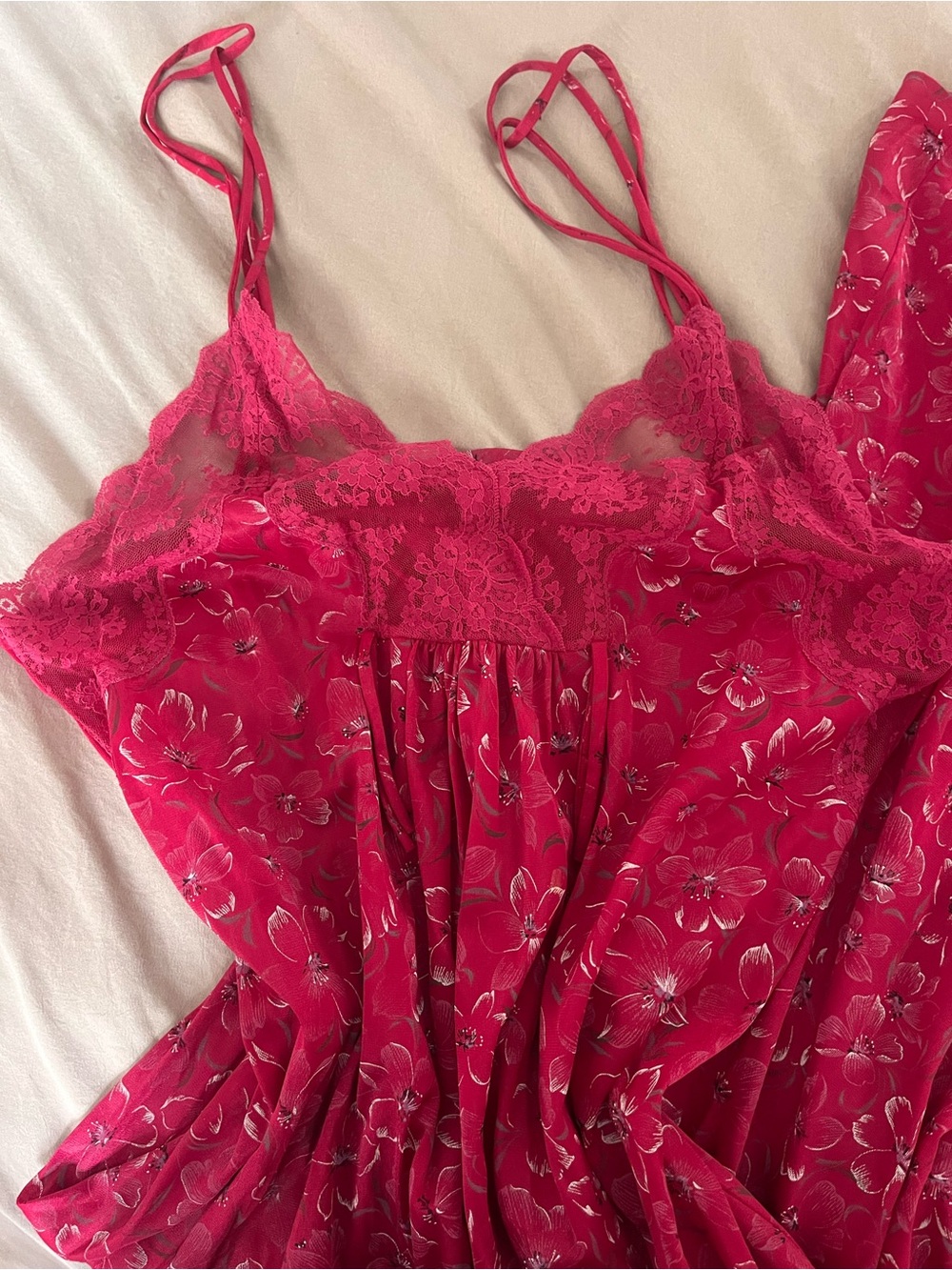 Women's Floral Lace-Trim Satin maxi slip - Fuchsia - Picture 2 of 3